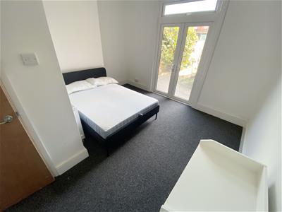Picture 5